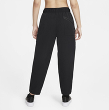 Nike Sportswear Tech Pack Women's Woven Trousers - Black