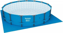 Denne Steel Pro MAX pool er på 14.970L